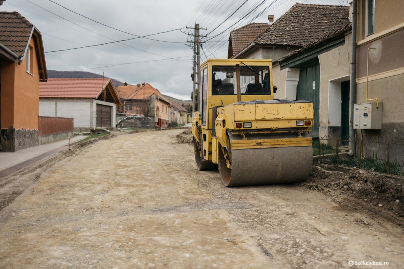 &bullet;  Fotó: Olti Angyalka