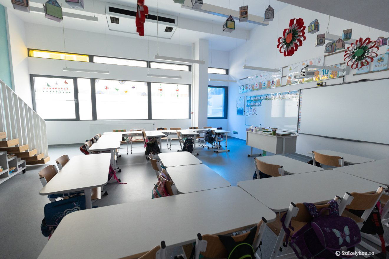 &bullet;  Fotó: Olti Angyalka