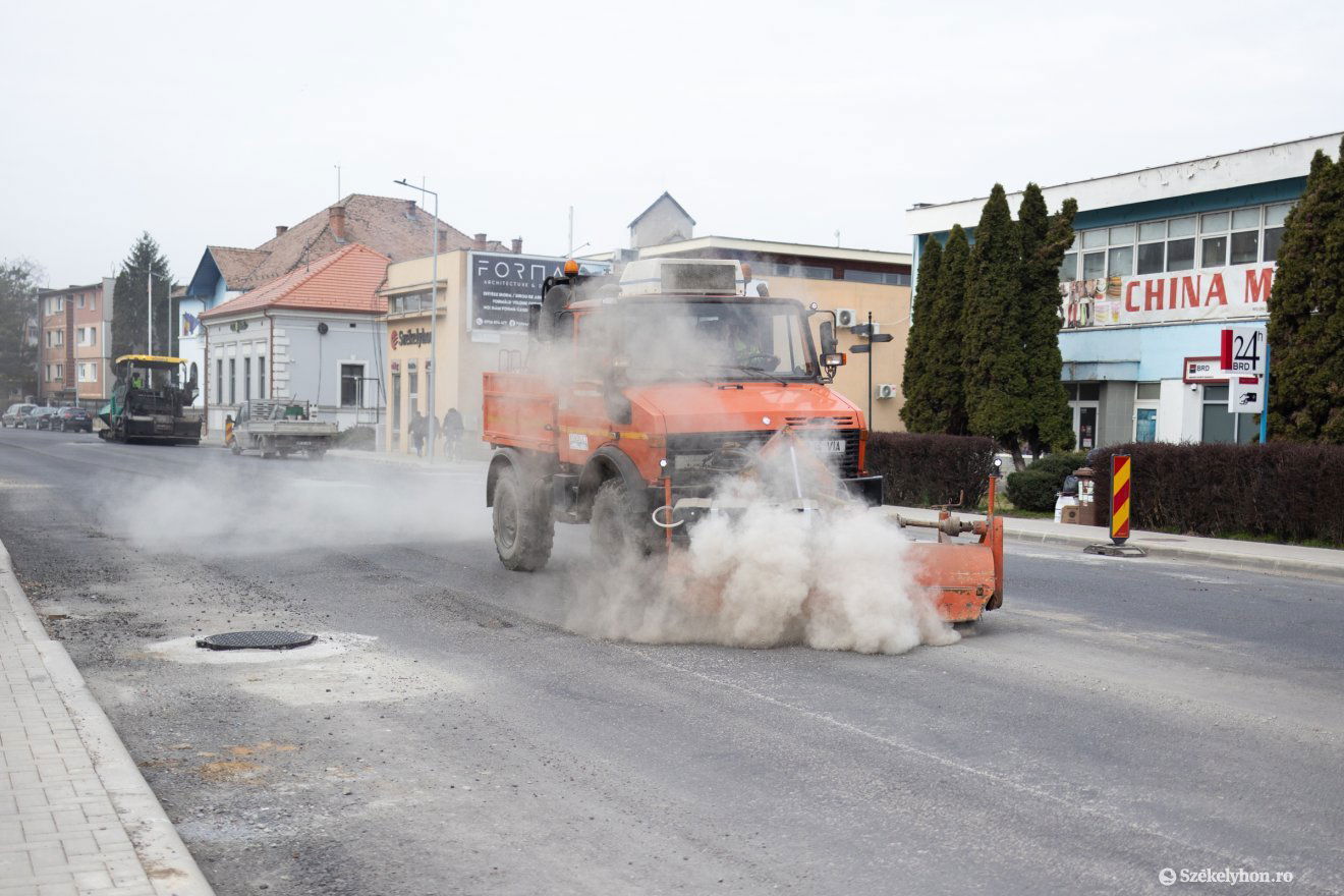 &bullet;  Fotó: Olti Angyalka