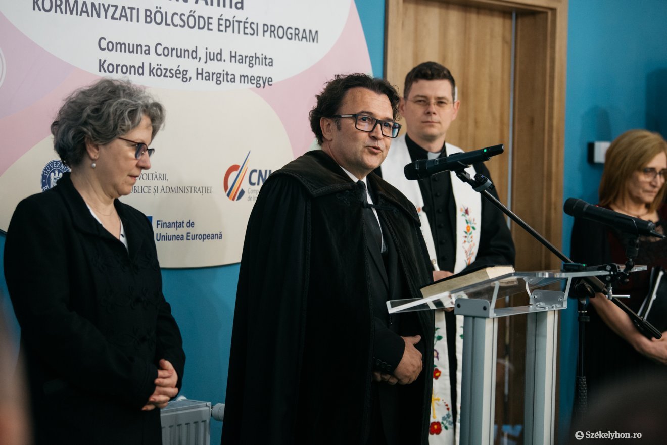 &bullet;  Fotó: Olti Angyalka