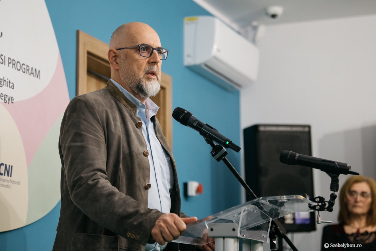 &bullet;  Fotó: Olti Angyalka