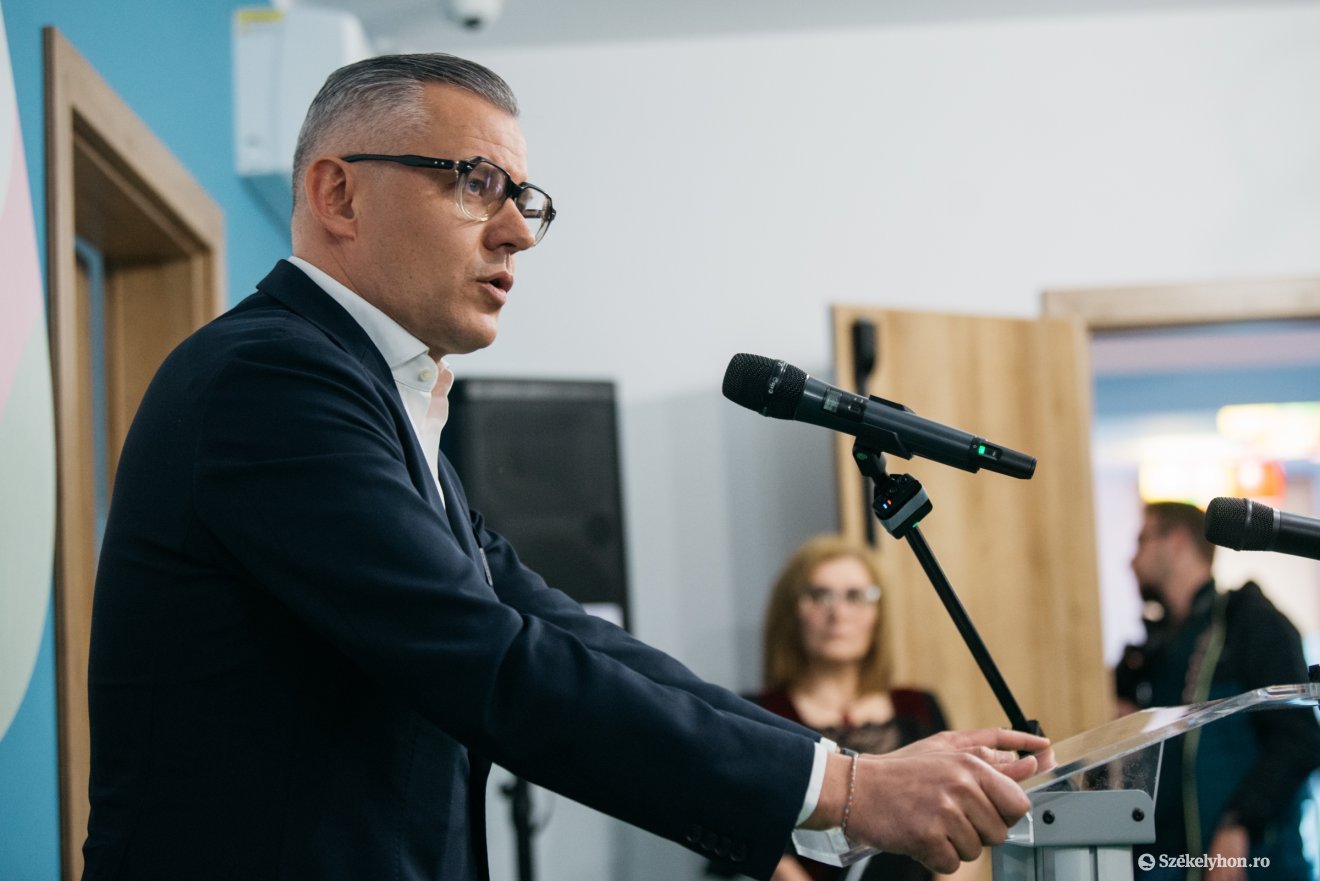 &bullet;  Fotó: Olti Angyalka