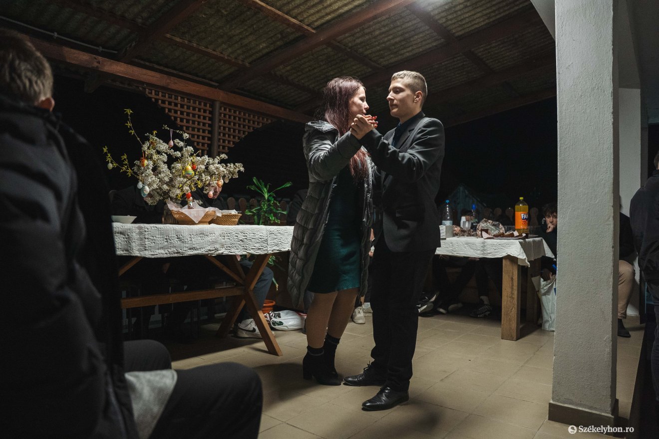 &bullet;  Fotó: László Ildikó