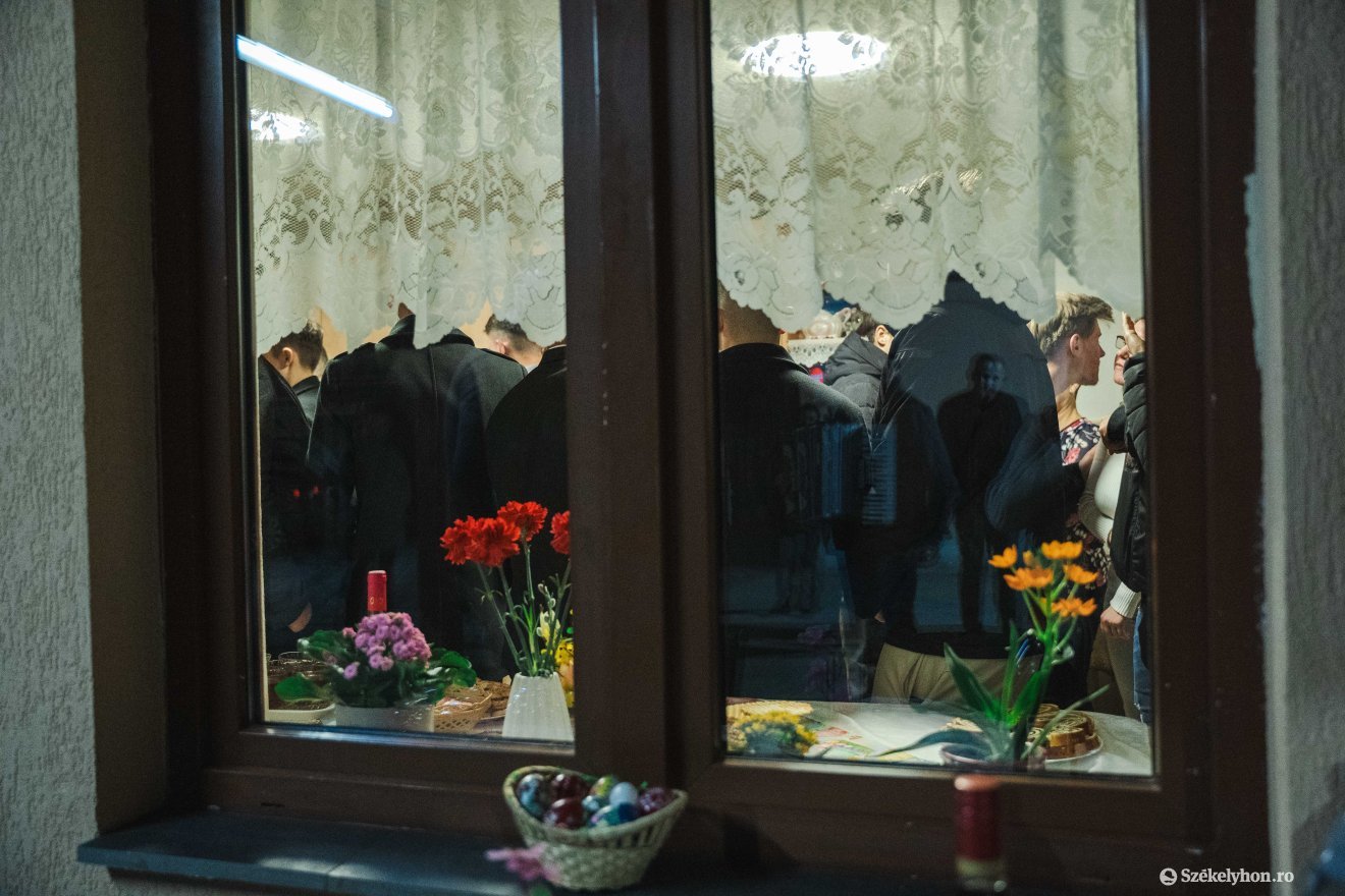 &bullet;  Fotó: László Ildikó