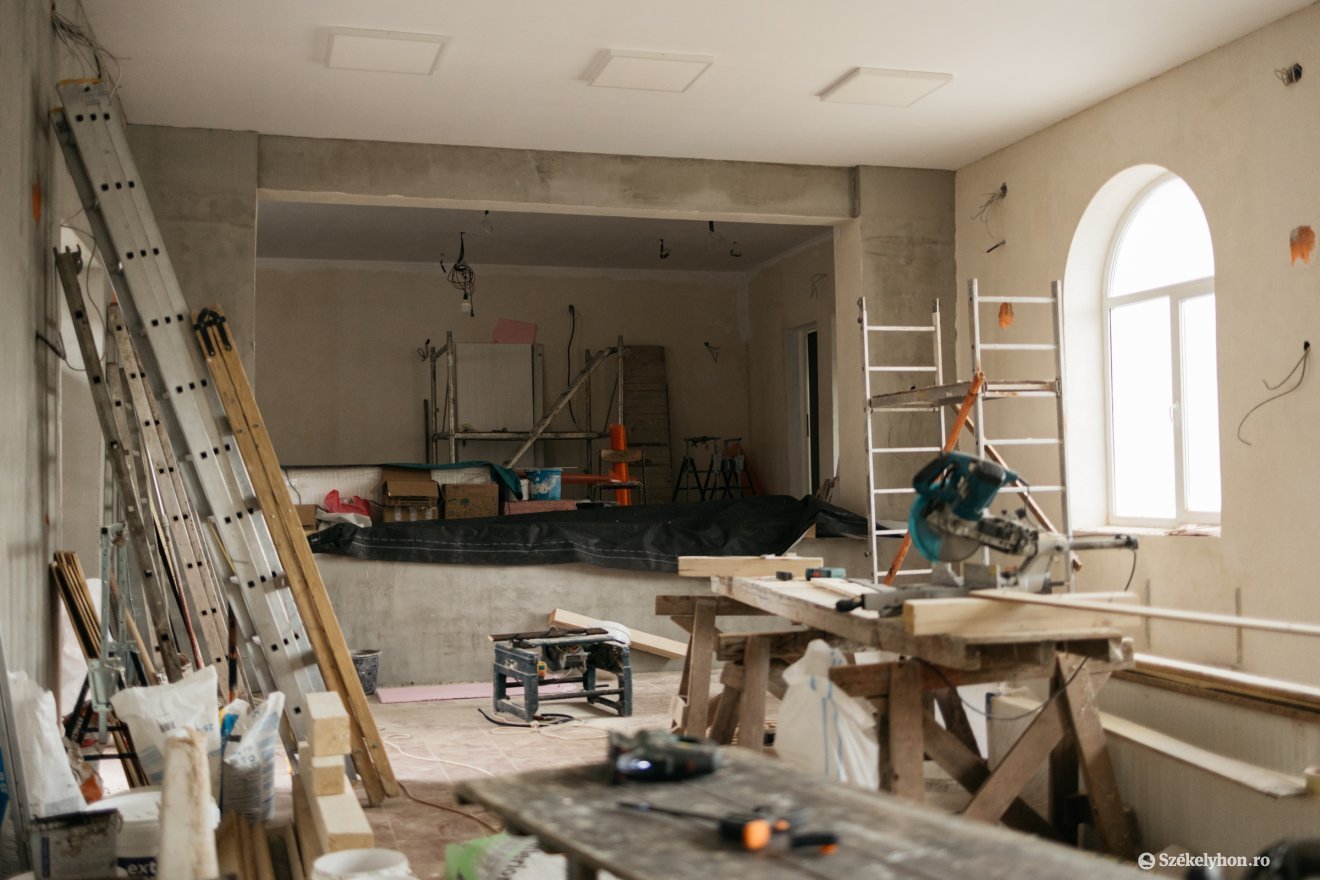 &bullet;  Fotó: Olti Angyalka