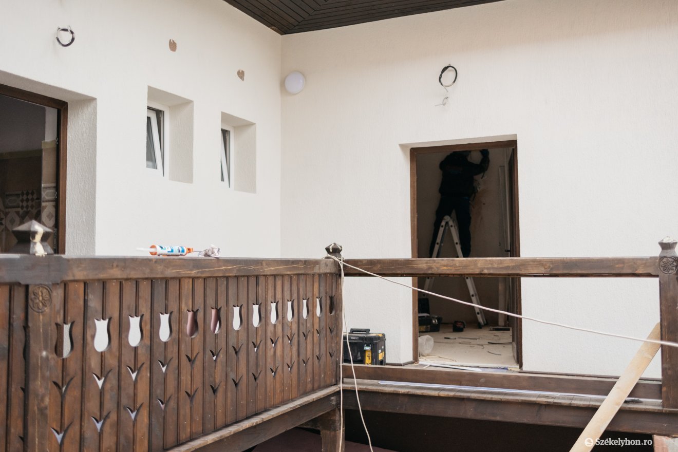 &bullet;  Fotó: Olti Angyalka