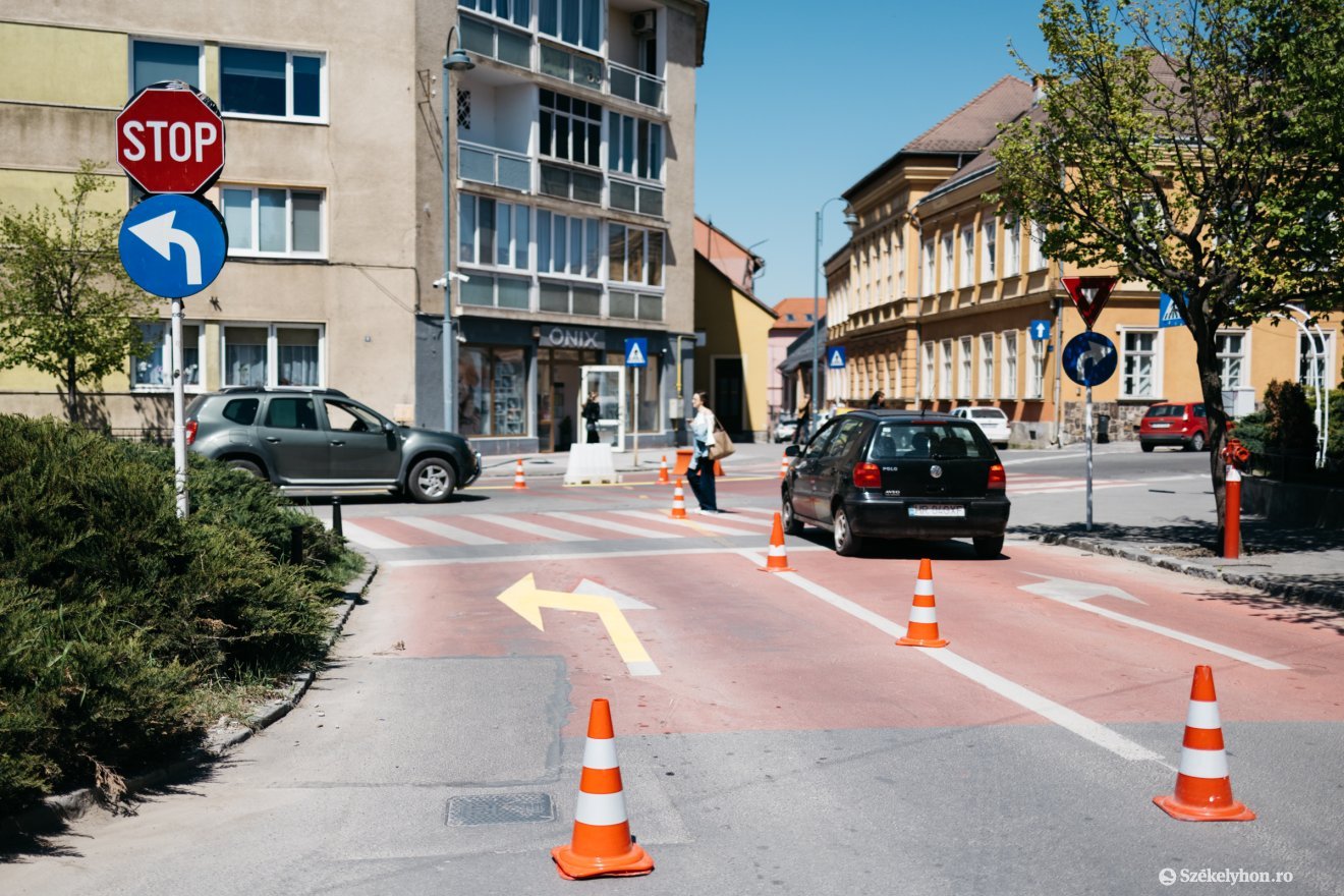 &bullet;  Fotó: Olti Angyalka