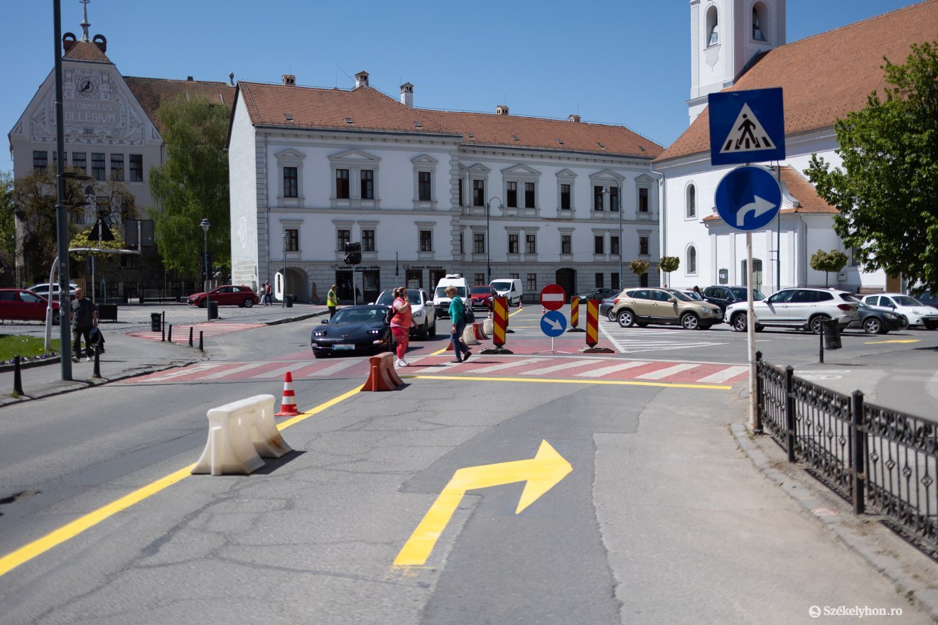 &bullet;  Fotó: Olti Angyalka