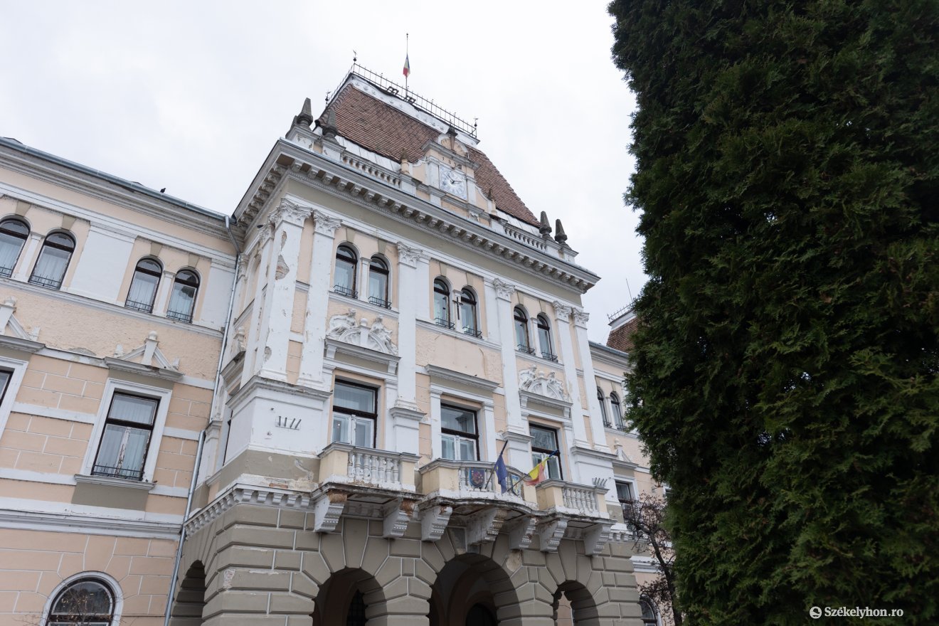 Nem érintette a hivatal működését a mostani döntés