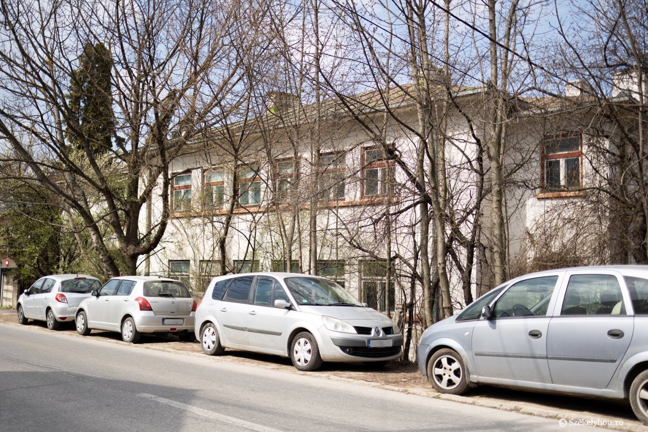 Fejlesztések miatt van szüksége az ingatlanra a kórháznak