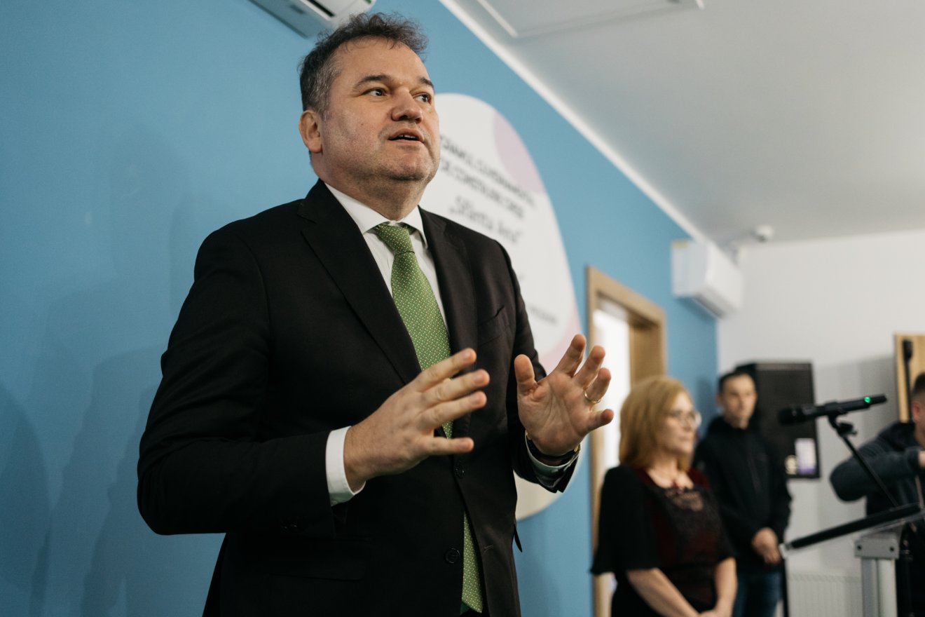 Cseke Attila szerint a pápaválasztás modelljét is követni lehetne a kormányválság feloldásához