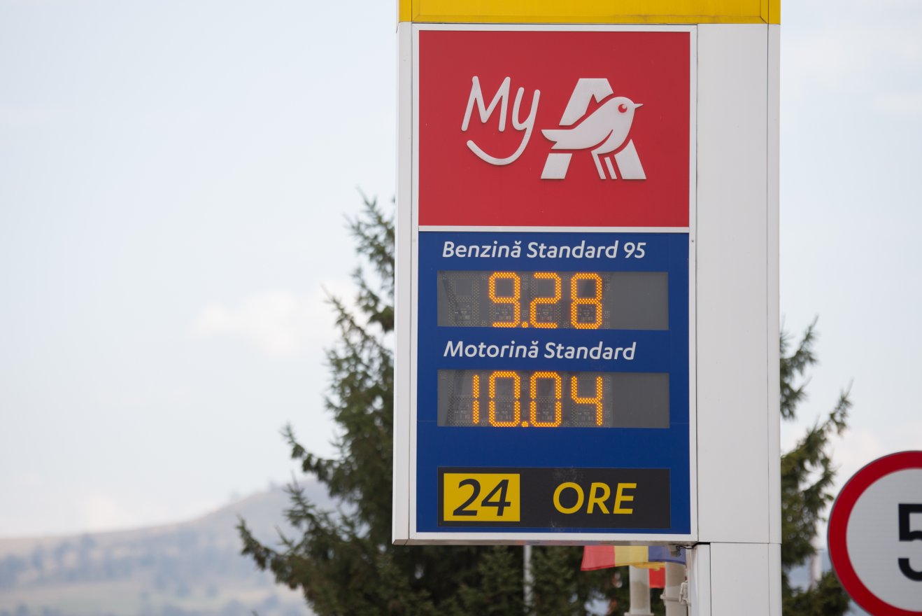 Történelmi nap a benzinkutaknál