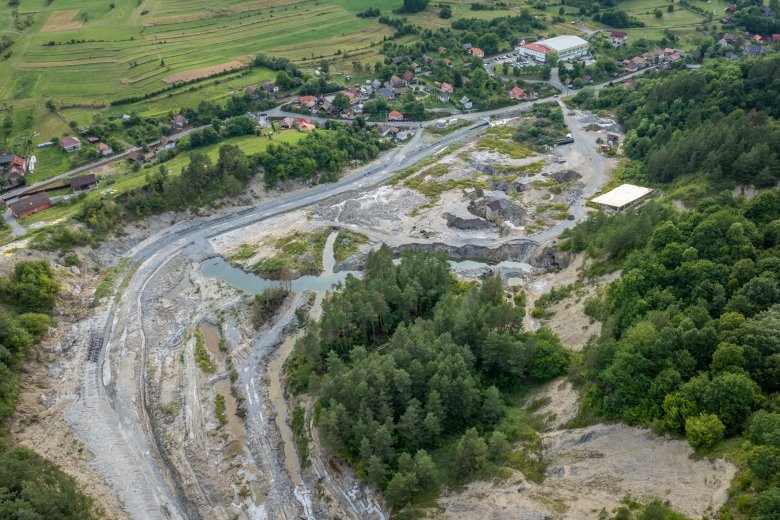 Kisebb szeizmikus rezgések voltak a parajdi sóbánya környékén, nőtt a Korond-patak sótartalma