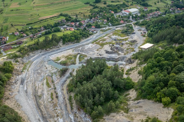 Kisebb szeizmikus rezgések voltak a parajdi sóbánya környékén, nőtt a Korond-patak sótartalma
