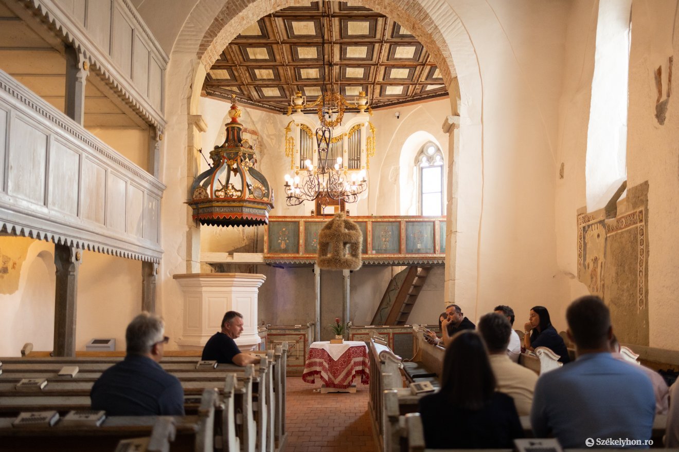 A felújítás miatt hat évig nem tarthattak istentiszteletet a templomban