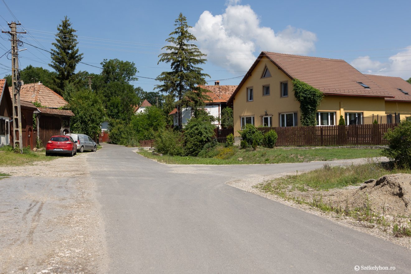 &bullet;  Fotó: Olti Angyalka