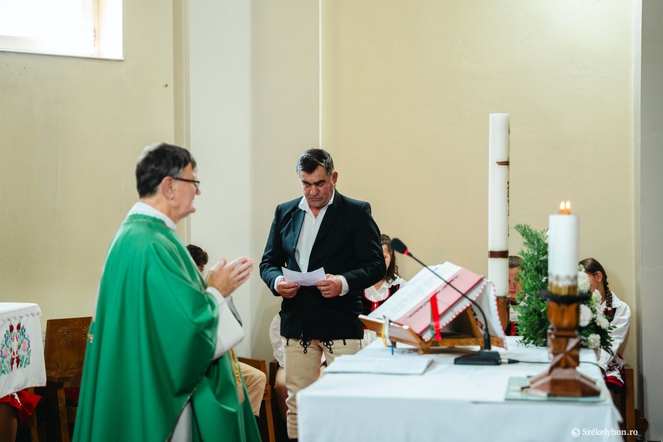 &bullet;  Fotó: László Ildikó