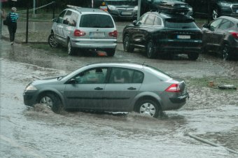Elsőfokú árvízvédelmi készültséget rendeltek el Hargita és Kovászna megye egyes vízgyűjtőire