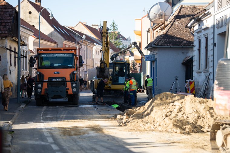 Útfelújítások Székelyudvarhelyen: idén már nem kezdenek újabb nagy projektbe