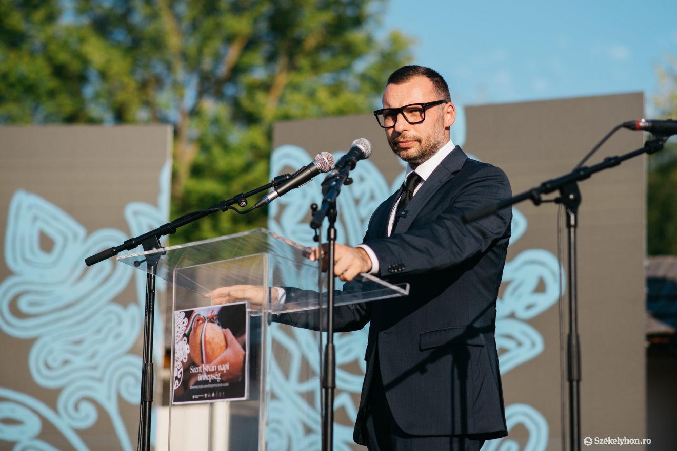&bullet;  Fotó: Olti Angyalka
