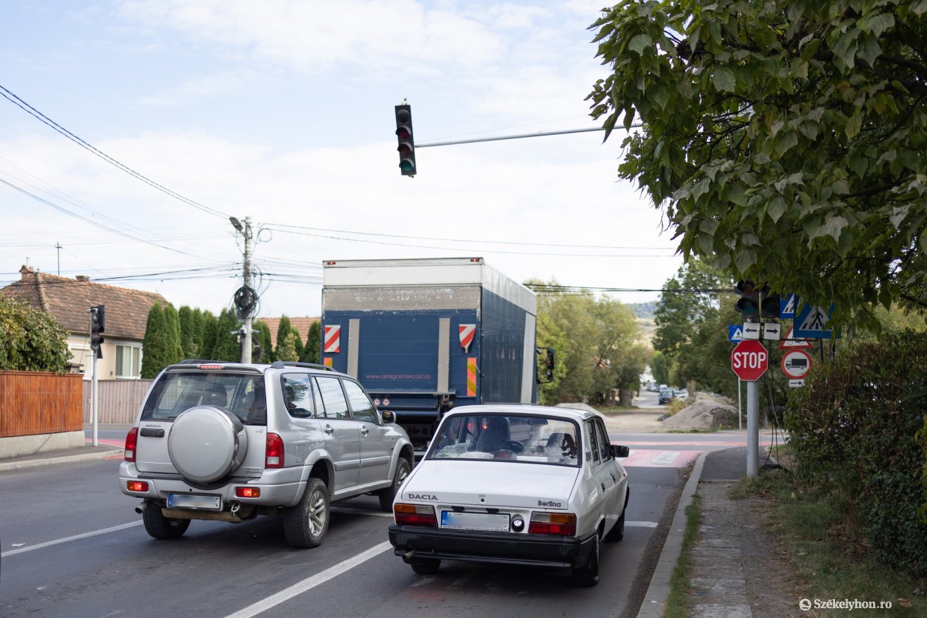 &bullet;  Fotó: Olti Angyalka