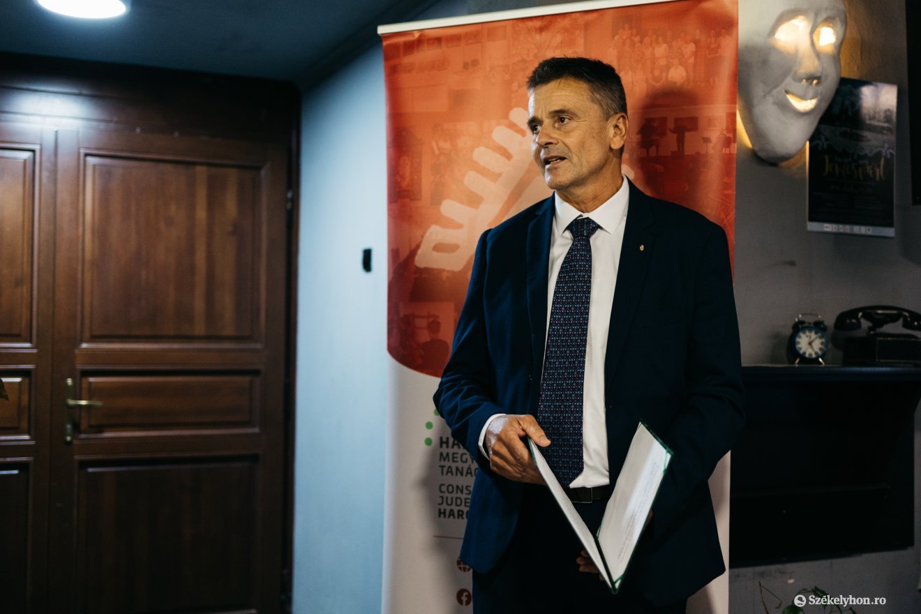 &bullet;  Fotó: Olti Angyalka