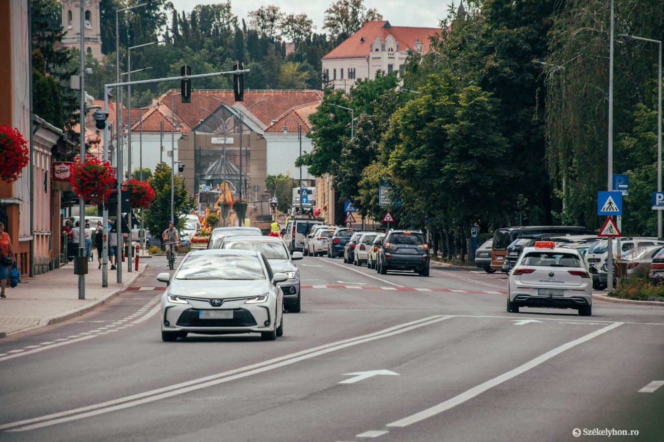 Néha igazi türelemjáték a vezetés • Fotó: László Ildikó
