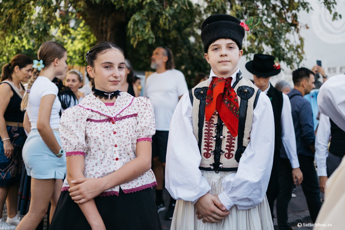 &bullet;  Fotó: Olti Angyalka