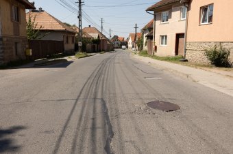 Egyelőre nem prioritás a 132-es megyei út szentegyházi szakaszának javítása