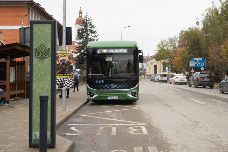 Új elektromos buszokat vásárolhat Székelyudvarhely, ami a környező falvak számára is jót jelenthet
