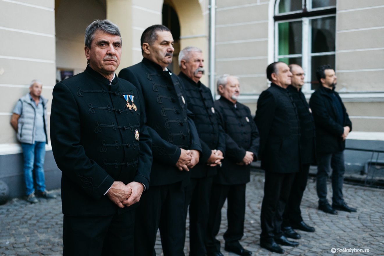 &bullet;  Fotó: Olti Angyalka