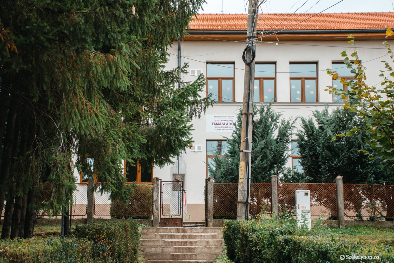 &bullet;  Fotó: László Ildikó