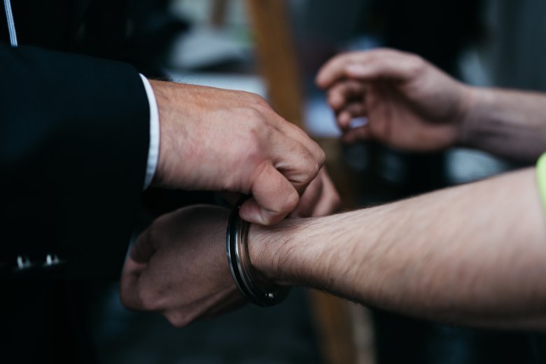A börtönbüntetés sem tántorította el attól, hogy kiskorúval folytasson szexuális kapcsolatot