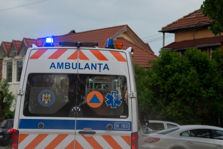 Kétéves gyermek vesztette életét egy légváras balesetben