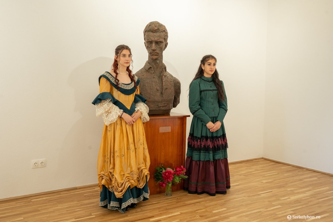 &bullet;  Fotó: László Ildikó