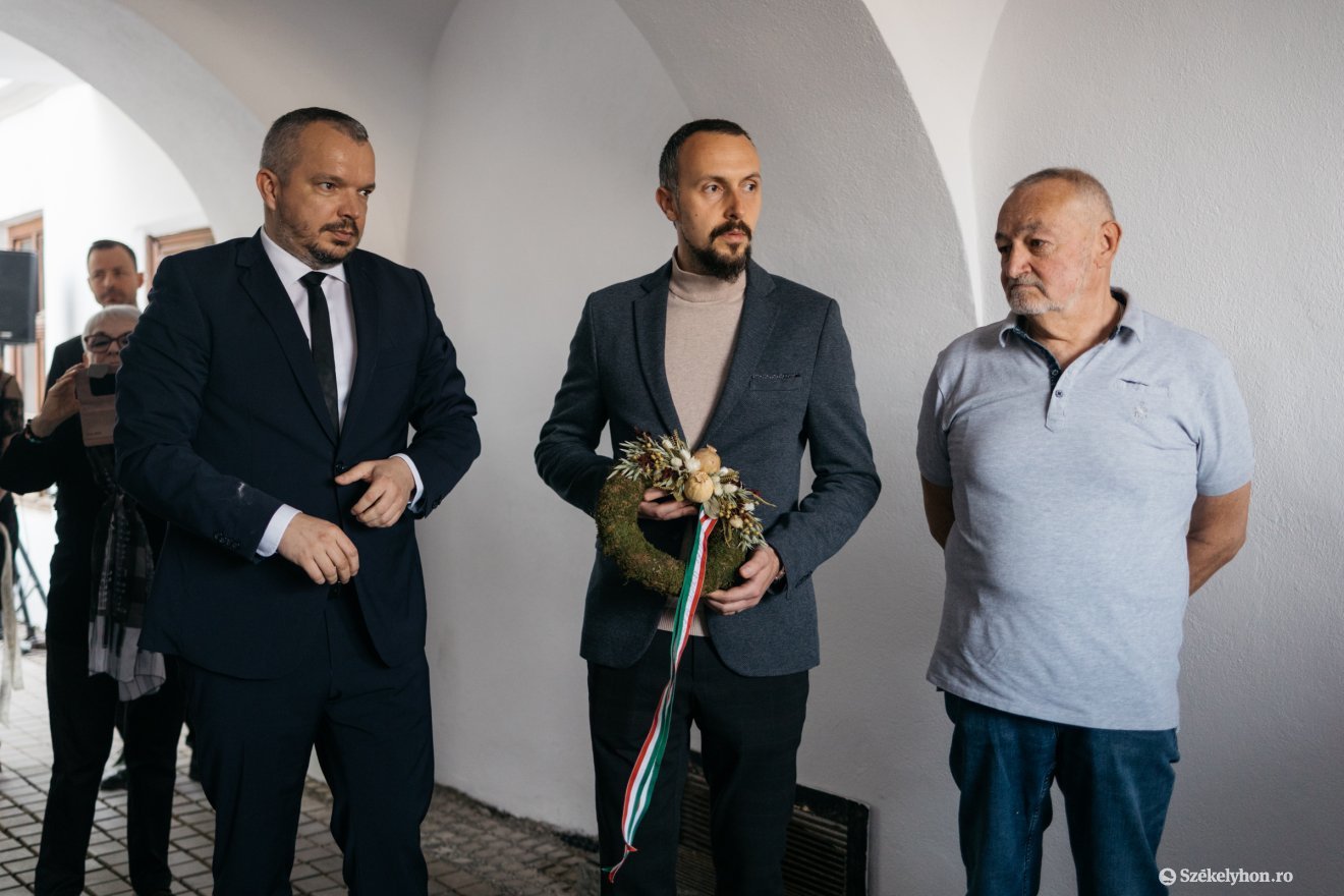 &bullet;  Fotó: Olti Angyalka