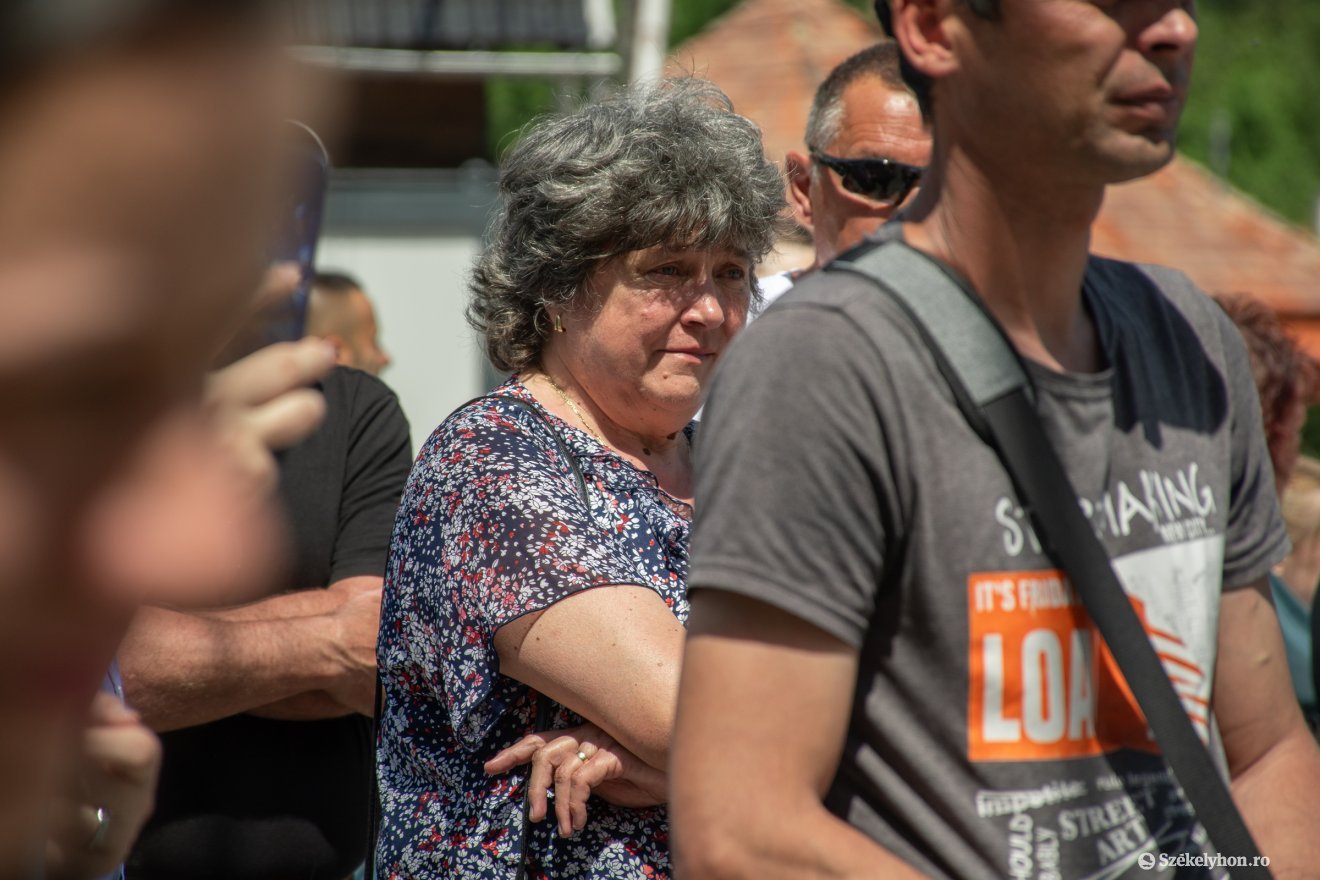 &bullet;  Fotó: László Ildikó
