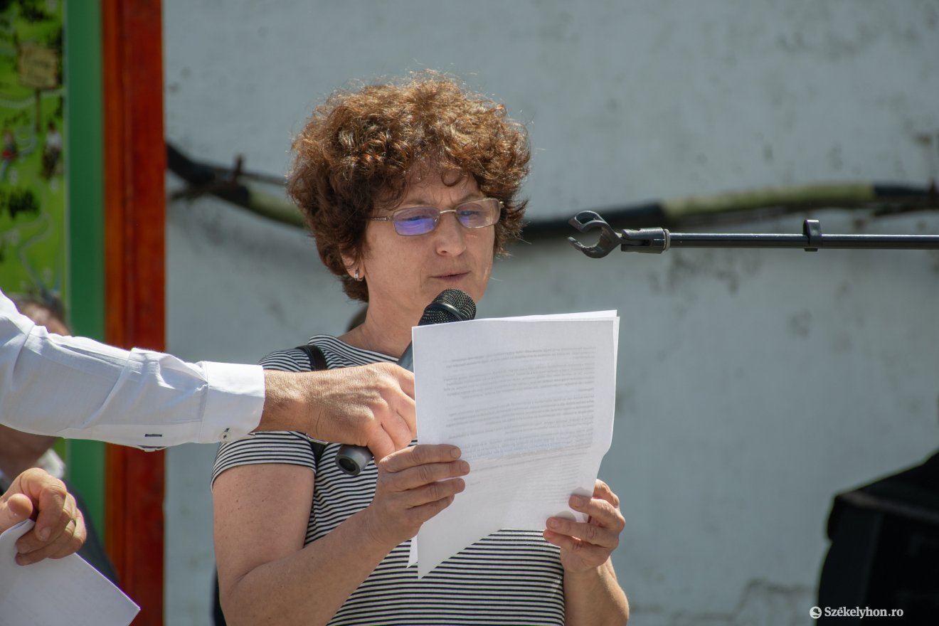 &bullet;  Fotó: László Ildikó