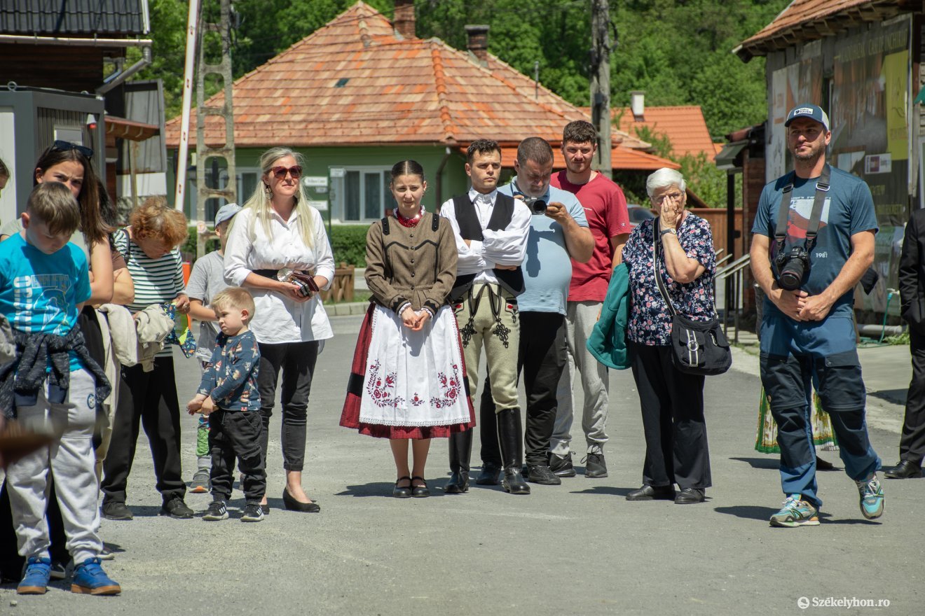&bullet;  Fotó: László Ildikó