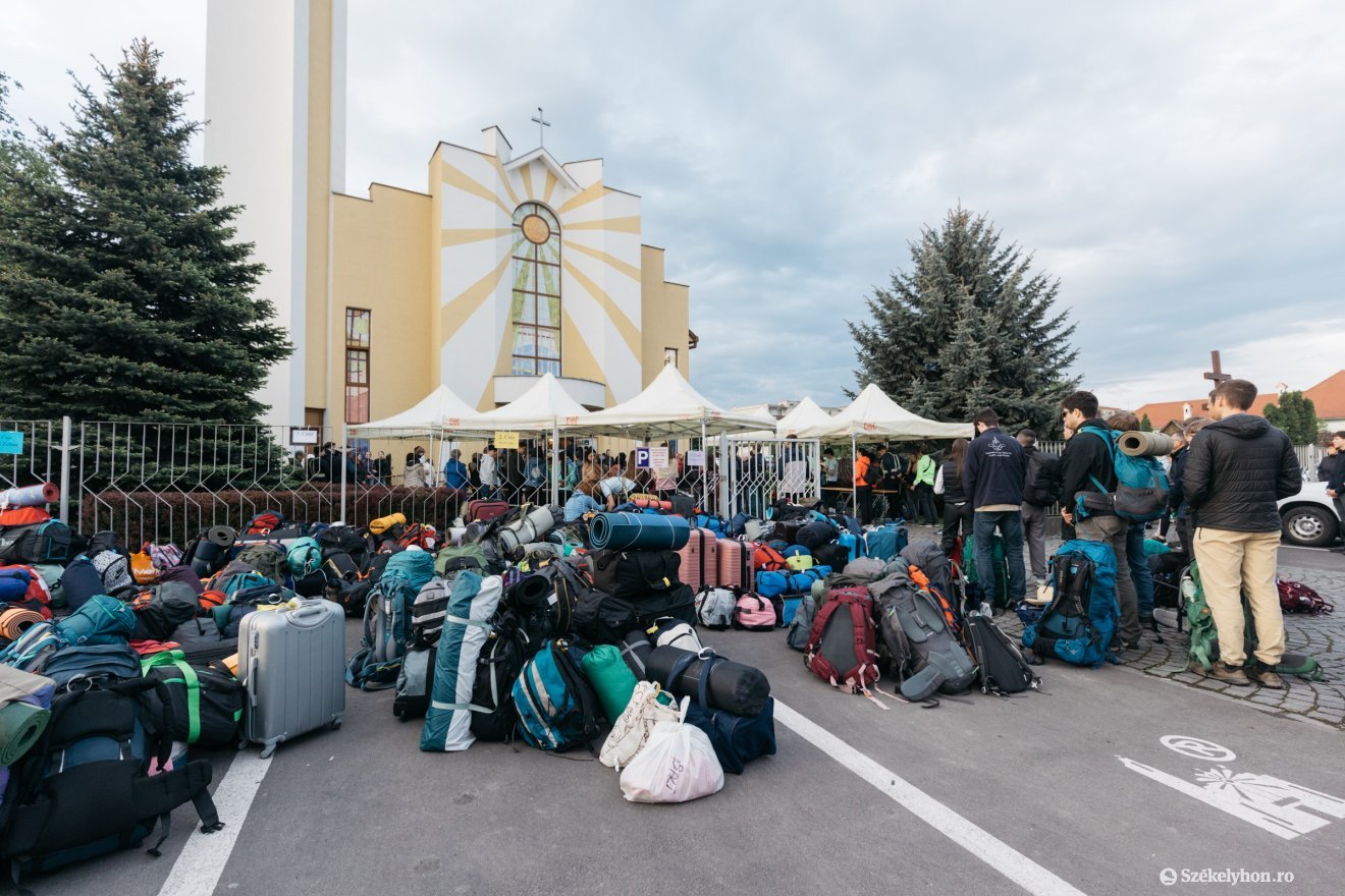 &bullet;  Fotó: Olti Angyalka