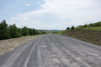 Kijavították a megsüllyedt utat Küsmöd és Siklód között, de az aszfaltra várni kell