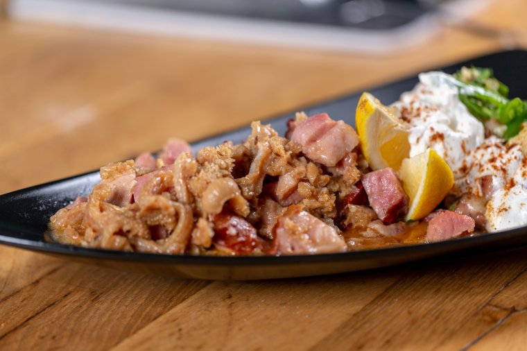 A pacal és a csülök találkozása