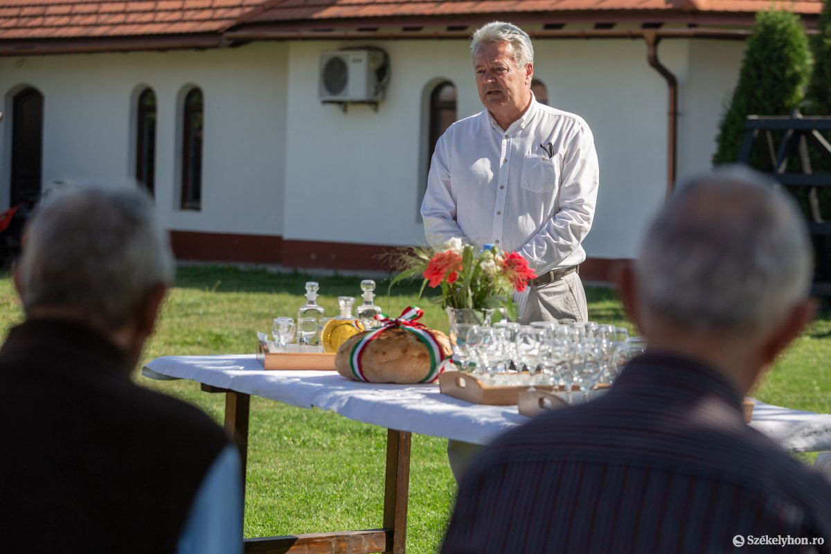 &bullet;  Fotó: Erdély Bálint Előd