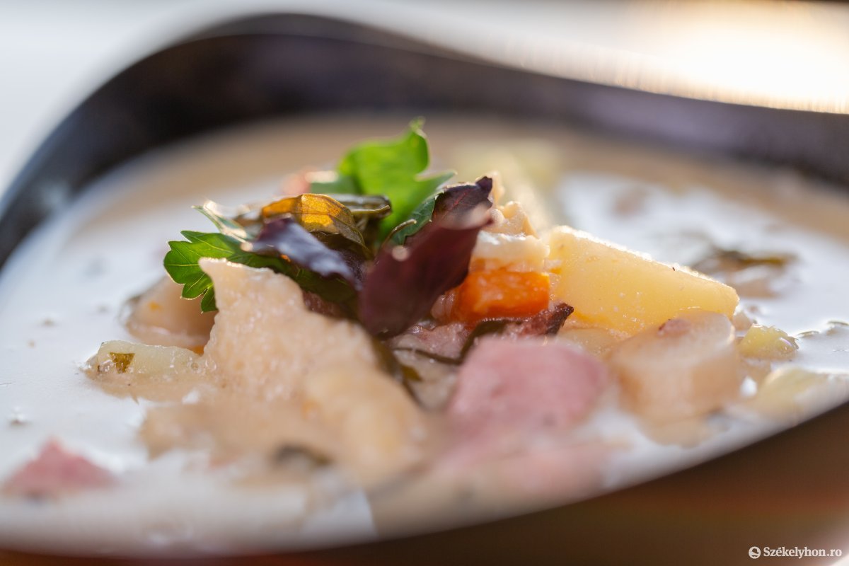 &bullet;  Fotó: Erdély Bálint Előd