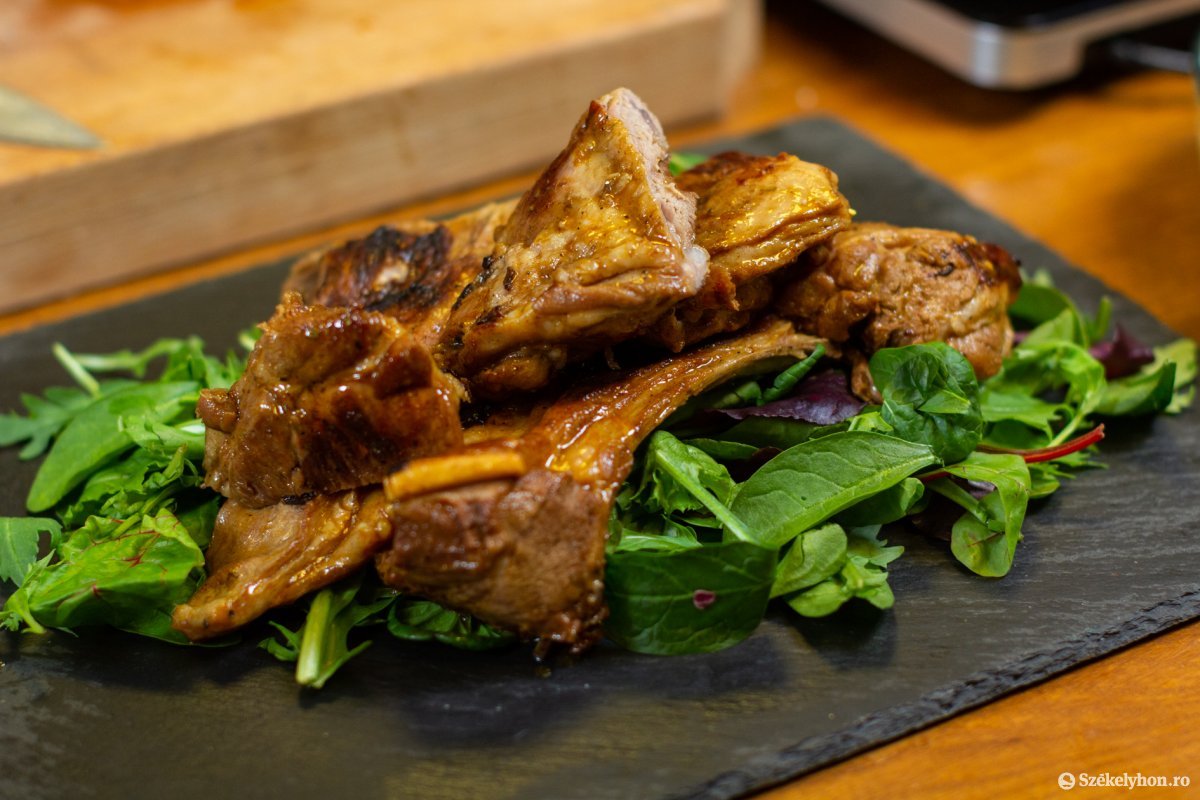 &bullet;  Fotó: Erdély Bálint Előd