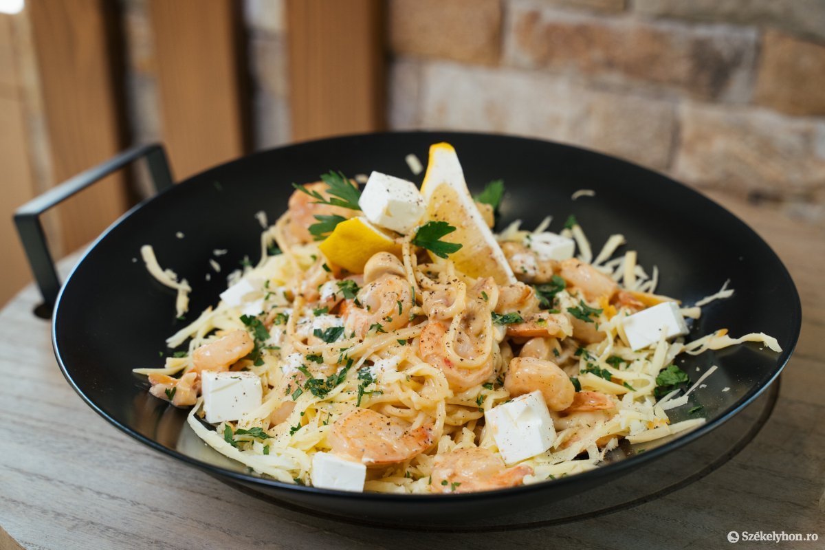 Négysajtos-garnélás spagetti. Ízbomba fagyasztott alapanyagból •  Fotó: Főnix konyha