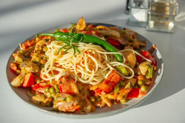Édes-csípős csirke: ázsiai recept, helyi hozzávalók