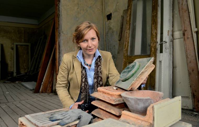 Károly herceg építésze a G. Caféban