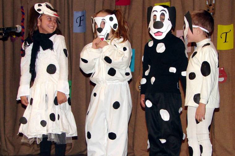 Farsang versben, énekben, képekben, jelenetekben