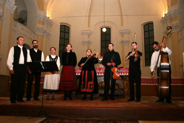 Krisztus, ki vagy nap és világ